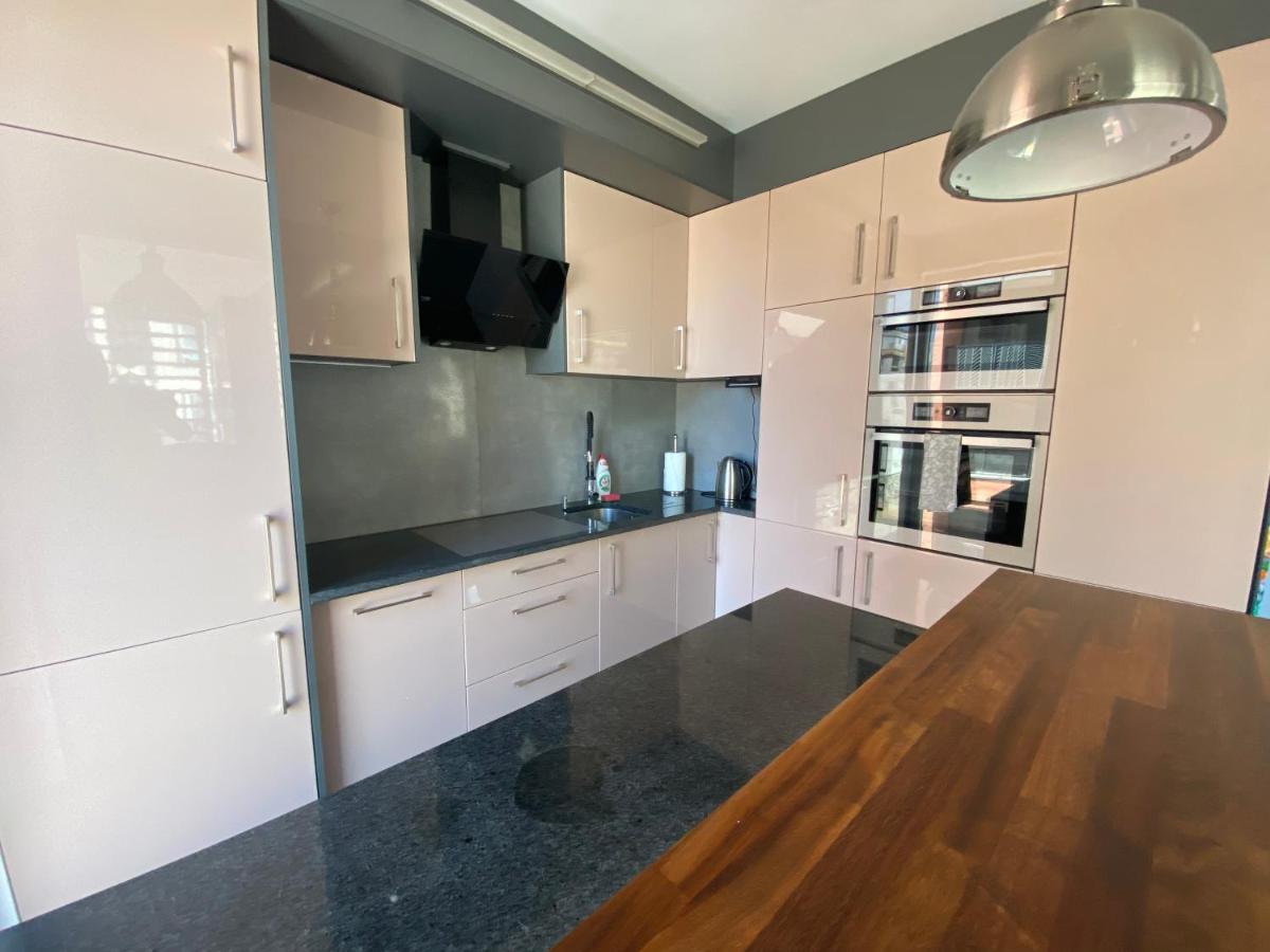 Apartament W Sercu Gdanska Z Parkingiem Podziemnym المظهر الخارجي الصورة