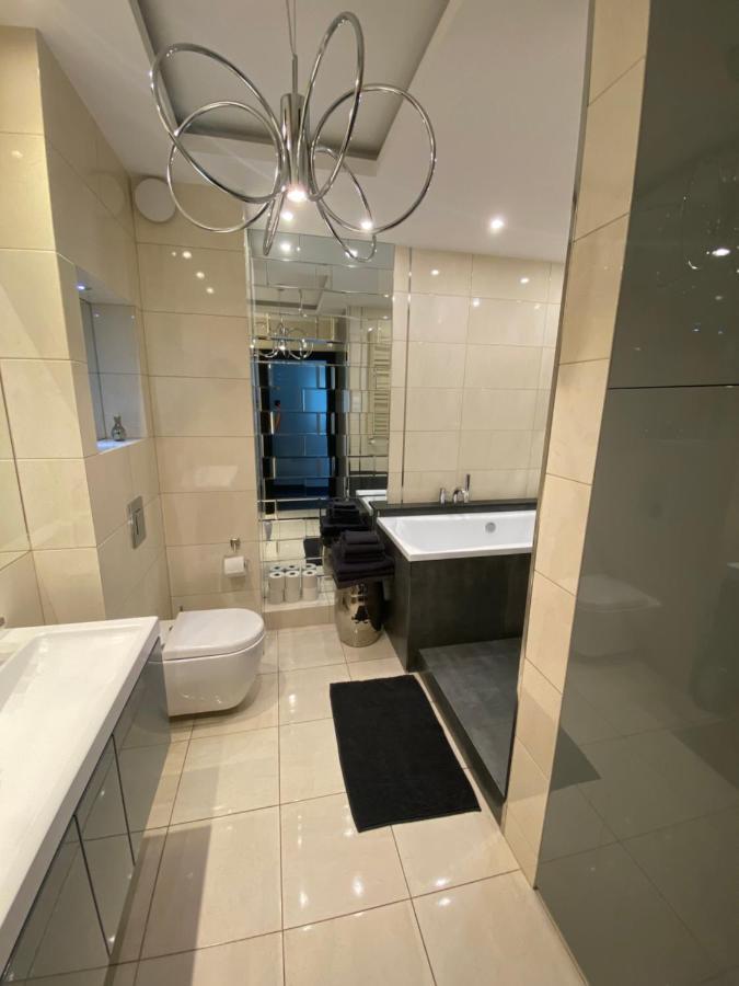 Apartament W Sercu Gdanska Z Parkingiem Podziemnym المظهر الخارجي الصورة
